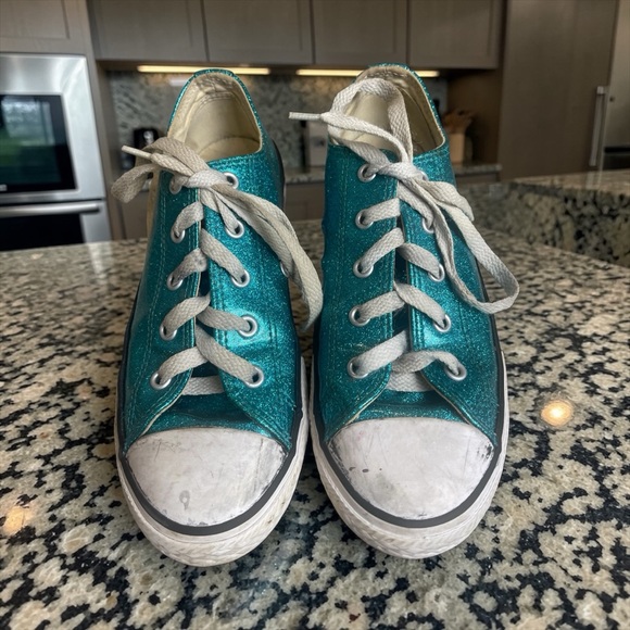 Converse Other - Converse Sparkling Blue Kids Sneakers Size 2.5